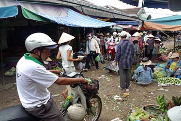 Hue, Vietnam, Jacek Piwowarczyk, 2009
