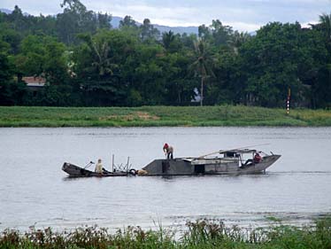 Parfume River, Vietnam, Jacek Piwowarczyk, 2009