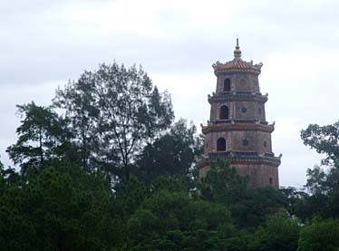 Thien Mu Pagoda,Parfume River, Vietnam, Jacek Piwowarczyk, 2009
