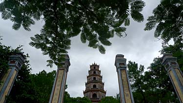 Thien Mu Pagoda,Parfume River, Vietnam, Jacek Piwowarczyk, 2009