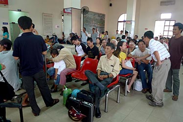 Hue to Da Nang, Vietnam, Jacek Piwowarczyk, 2009