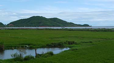 Hue to Da Nang, Vietnam, Jacek Piwowarczyk, 2009