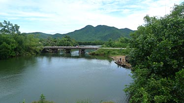 Hue to Da Nang, Vietnam, Jacek Piwowarczyk, 2009