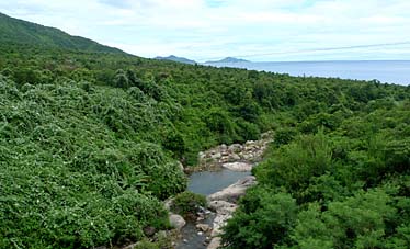Hue to Da Nang, Vietnam, Jacek Piwowarczyk, 2009