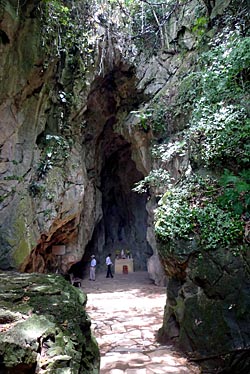 Marble Mountains, Vietnam, Jacek Piwowarczyk, 2009