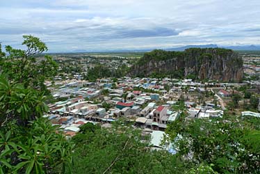 MARBLE MOUNTAINS