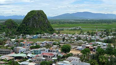 Marble Mountains, Vietnam, Jacek Piwowarczyk, 2009