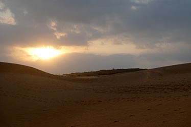 Red Sand Dunes, Mui Ne, Vietnam, Jacek Piwowarczyk, 2009