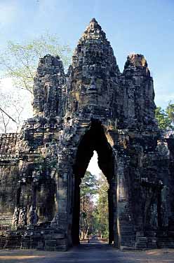 Angkor Thom, Cambodia, Jacek Piwowarczyk, 2000