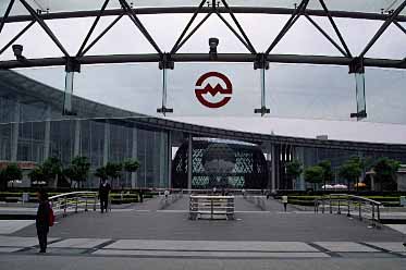 Shanghai , China, Jacek Piwowarczyk, 2002