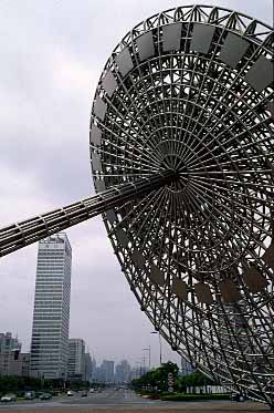 Shanghai , China, Jacek Piwowarczyk, 2002