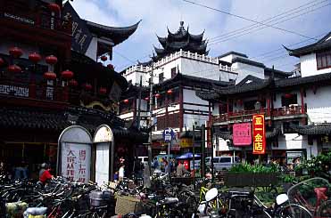 Shanghai, China, Jacek Piwowarczyk, 2002
