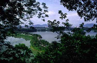 Zhaoqing, China, Jacek Piwowarczyk, 2002