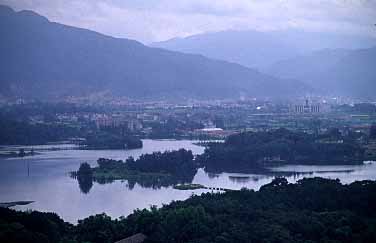 Zhaoqing, China, Jacek Piwowarczyk, 2002