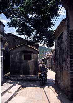 Zhuhai, China, Jacek Piwowarczyk, 2002