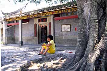 Zhuhai, China, Jacek Piwowarczyk, 2002