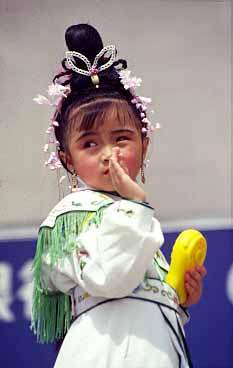 Bun Festival, Cheung Chau Island, Hong Kong, Jacek Piwowarczyk 1999