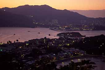 PENG CHAU ISLAND 2002