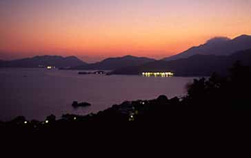 Hong Kong, China , Jacek Piwowarczyk, 2002