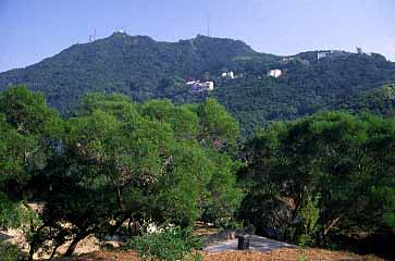 Pinewood Battery, Vicoria Peak, Hong Kong, China, Jacek Piwowarczyk, 2002