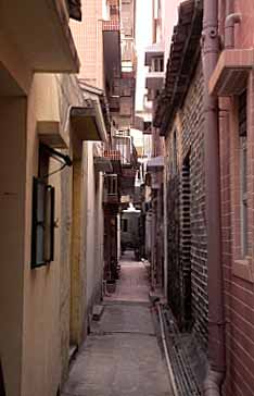 Kam Tin, New Territories, Hong Kong, China, Jacek Piwowarczyk, 2003