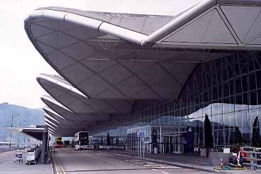Chek Lap Kok, Hong Kong, China, Jacek Piwowarczyk, 2003