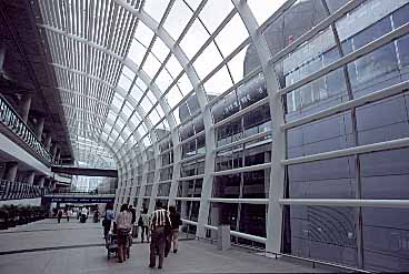 Chek Lap Kok, Hong Kong, China, Jacek Piwowarczyk, 2003