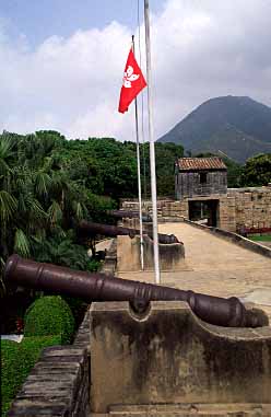 Tung Chung, Hong Kong, China, Jacek Piwowarczyk, 2003