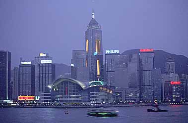 Hong Kong, China, Jacek Piwowarczyk 2003
