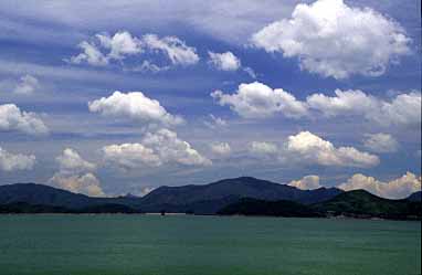 Tolo Harbour, New Territories, Jacek Piwowarczyk 2003