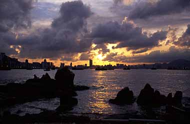 LEI YUE MUN 2003