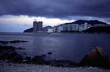 Lei Yue Mun, Hong Kong, China, Jacek Piwowarczyk 2003