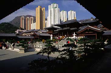 CHI LIN NUNNERY 2004