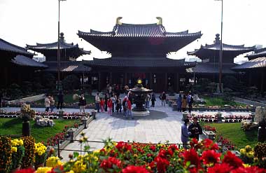 Ch Lin Nunnery, Kowloon, Hong Kong, China, Jacek Piwowarczyk, 2004
