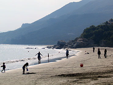 Cheung Sha, Lantau, Hong Kong, China, Jacek Piwowarczyk, 2004