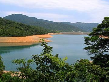 TAI TAM COUNTRY PARK 2004