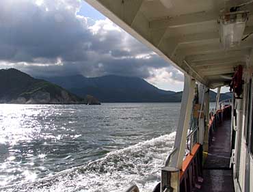 Cheung Chai - Mui Wo Ferry Route, Hong Kong, China, Jacek Piwowarczyk, 2004