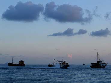 Cheung Chai - Mui Wo Ferry Route, Hong Kong, China, Jacek Piwowarczyk, 2004