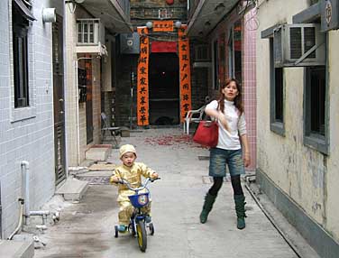Kam Tin, Nerw Territories, Hong Kong, China, Jacek Piowarczyk, 2005