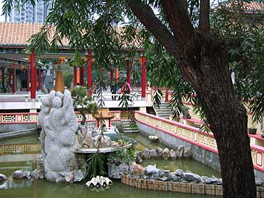 Tuen Mun, New Territories, Hong Kong, China, Jacek Piwowarczyk 2005
