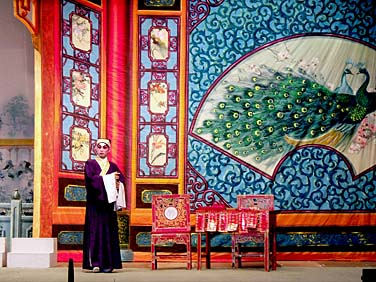 Cantonese Opera, Tai O, Hong Kong, China, Jacek Piwowarczyk, 2006