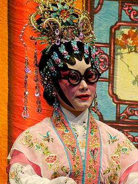 Cantonese Opera, Tai O, Hong Kong, China, Jacek Piwowarczyk, 2006