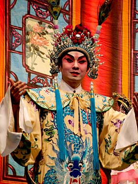 Cantonese Opera, Tai O, Hong Kong, China, Jacek Piwowarczyk, 2006