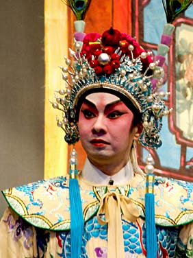 Cantonese Opera, Tai O, Hong Kong, China, Jacek Piwowarczyk, 2006