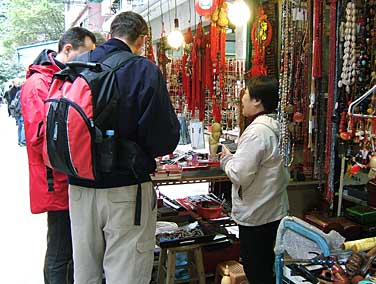 Sheung Wan. Hong Kong, China, Jacek Piwowarczyk 2006