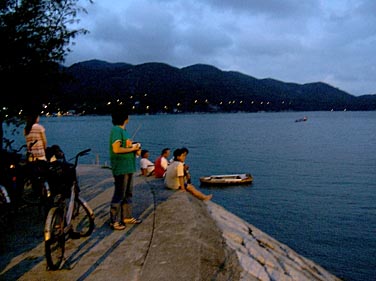 Mui Wo, Lantau Island, Hong Kong, China, Jacek Piwowarczyk, 2006