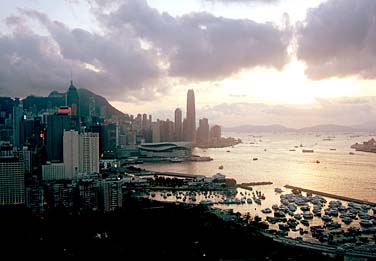 VICTORIA HARBOUR 2006