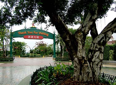 Hong Kong Disneyland Resort, Lantau Island, Hong Kong, China, Jacek Piwowarczyk, 2006