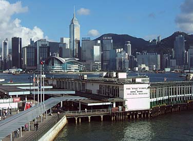 VICTORIA HARBOUR 2006