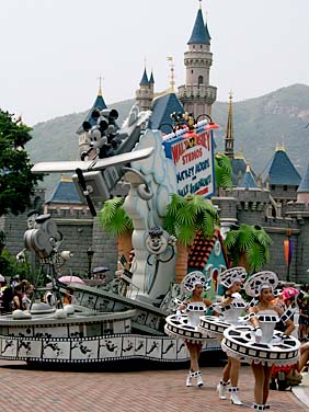 Hong Kong Disneyland Resort, Lantau Island, Hong Kong, China, Jacek Piwowarczyk, 2006